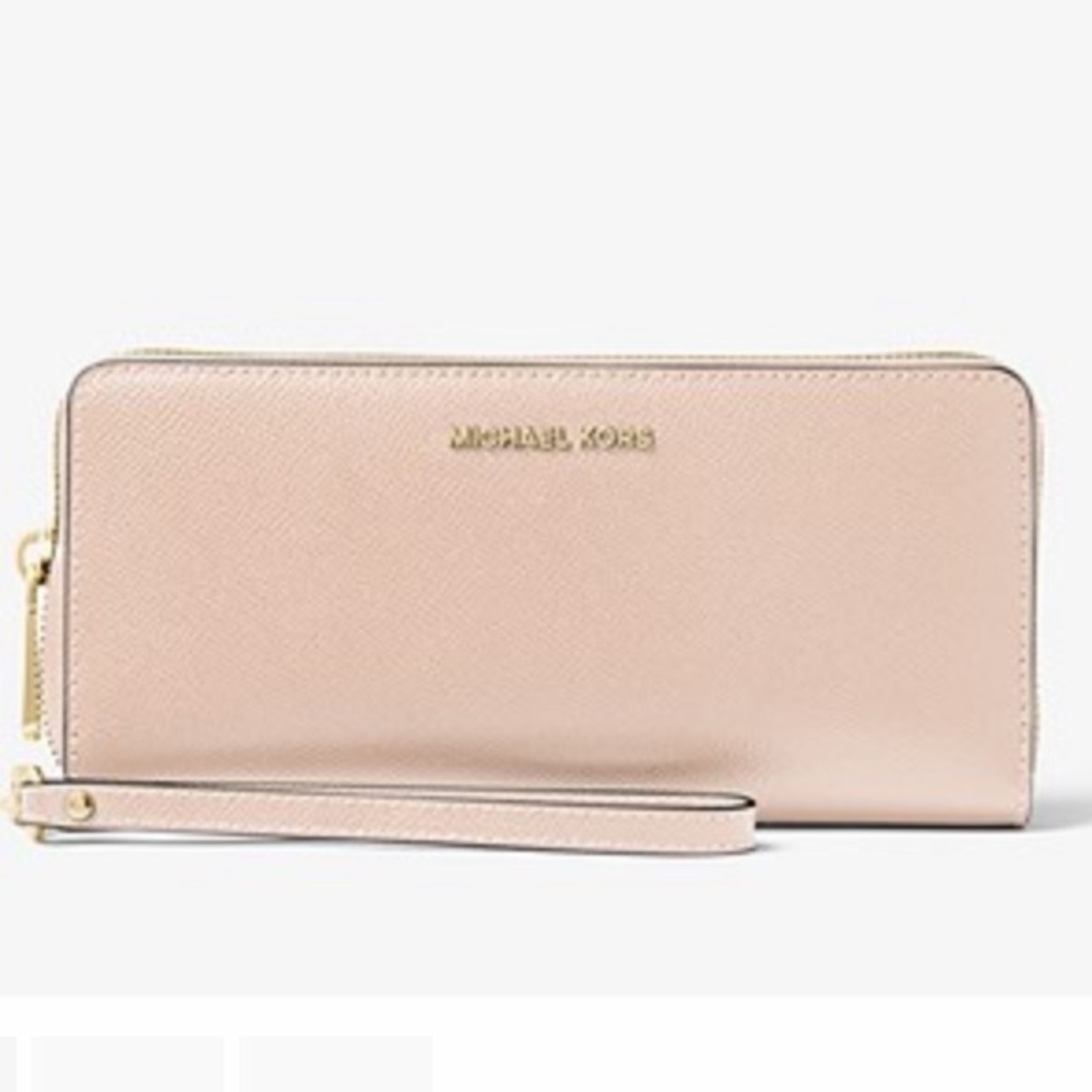 NEW! Michael Kors Wristlet